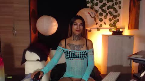 Snapshot of mariangel_tattooed_barbie chatting on 09/17/25, 01:07 mariangel_tattooed_barbie online show from 09/17/25, 01:07