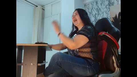 Mariani online show from 09/30/25, 12:43