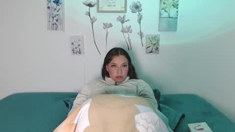 Snapshot of marianna__777 chatting on 03/08/25, 09:28 Mariana online show from 03/08/25, 09:28