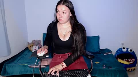 Snapshot of marianna__777 chatting on 09/21/25, 02:13 Mariana online show from 09/21/25, 02:13