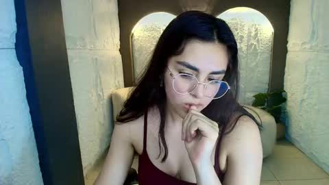 marianna_r_ online show from 02/25/26, 07:45