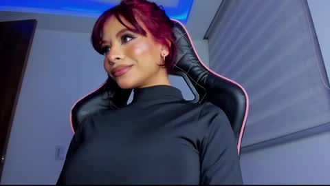 M A R I A N E online show from 03/02/25, 04:07