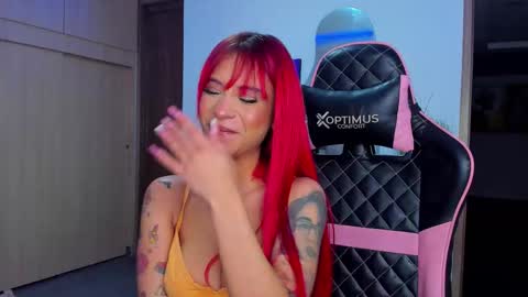 M A R I A N E online show from 12/02/25, 07:36