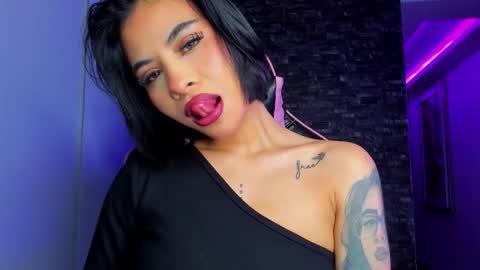 M A R I A N E online show from 02/06/26, 03:55