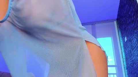 Snapshot of marianne__ chatting on 06/01/26, 11:01 M A R I A N E online show from 06/01/26, 11:01