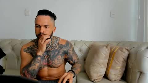 Mariano Costa online show from 01/13/25, 05:55