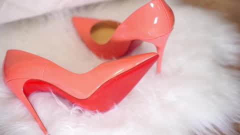 Snapshot of marianova chatting on 10/13/25, 08:14 Maria online show from 10/13/25, 08:14