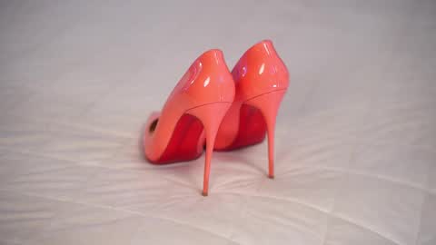 Snapshot of marianova chatting on 10/23/25, 08:24 Maria online show from 10/23/25, 08:24