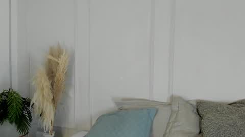 Snapshot of mariapettit chatting on 07/10/26, 02:05 Maria Pettit online show from 07/10/26, 02:05