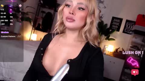 Snapshot of mariapozada chatting on 03/06/26, 10:39 Maria online show from 03/06/26, 10:39