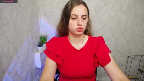 Snapshot of mariatess_ chatting on 06/14/26, 09:33 Mariia online show from 06/14/26, 09:33