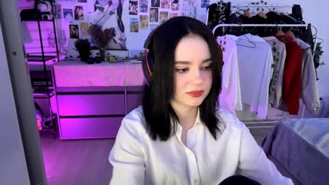 Emily online show from 10/14/25, 06:14