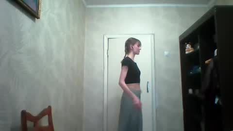 Snapshot of maribethgawrych chatting on 03/28/26, 03:11 Elianor online show from 03/28/26, 03:11