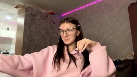 Eva online show from 03/05/26, 05:31