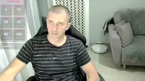 Snapshot of maribor5879 chatting on 07/07/26, 09:52 maribor5879 online show from 07/07/26, 09:52
