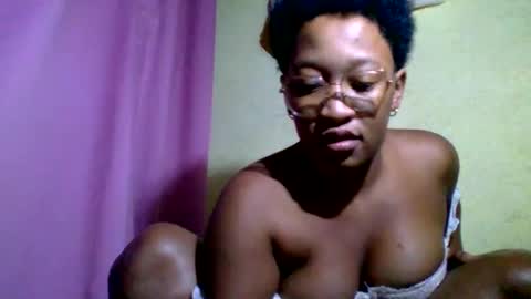 marie644785 online show from 05/12/26, 05:04