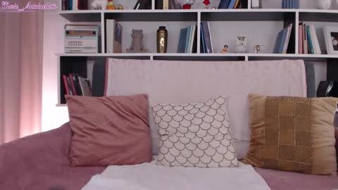 Snapshot of marie_antoinette62 chatting on 09/29/25, 06:07 Maria online show from 09/29/25, 06:07