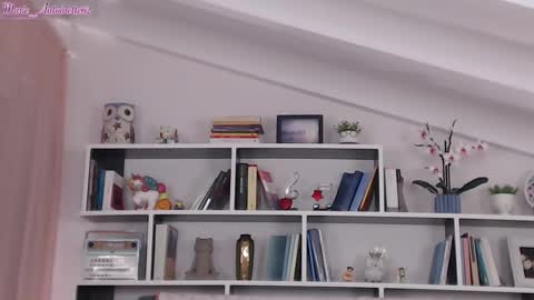 Snapshot of marie_antoinette62 chatting on 10/13/25, 06:41 Maria online show from 10/13/25, 06:41