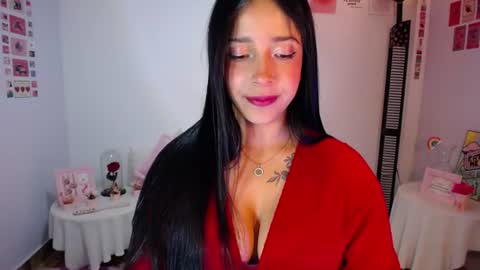 Nicolle online show from 07/03/26, 02:07