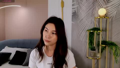 Marie LEAVE YOUR  WITH ME online show from 05/05/26, 05:15
