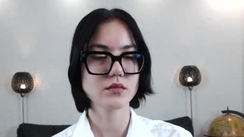 Snapshot of marie_fitch chatting on 11/20/25, 04:01 Marie Fitch online show from 11/20/25, 04:01