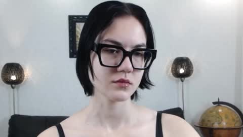 Snapshot of marie_fitch chatting on 11/22/25, 03:38 Marie Fitch online show from 11/22/25, 03:38