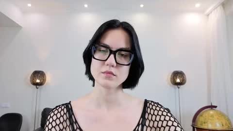 Snapshot of marie_fitch chatting on 01/07/26, 01:30 Marie Fitch online show from 01/07/26, 01:30