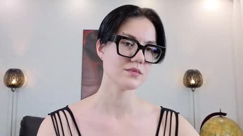 Snapshot of marie_fitch chatting on 03/05/26, 12:17 Marie Fitch online show from 03/05/26, 12:17