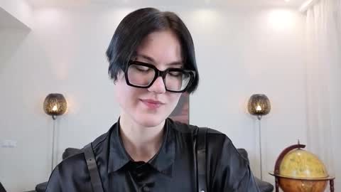 Snapshot of marie_fitch chatting on 03/10/26, 12:26 Marie Fitch online show from 03/10/26, 12:26