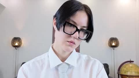 Snapshot of marie_fitch chatting on 03/20/26, 02:05 Marie Fitch online show from 03/20/26, 02:05