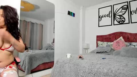 marie online show from 03/12/25, 12:15