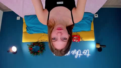 Mary 3 online show from 12/16/24, 01:42