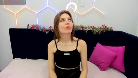 Mary 3 online show from 01/09/25, 07:52