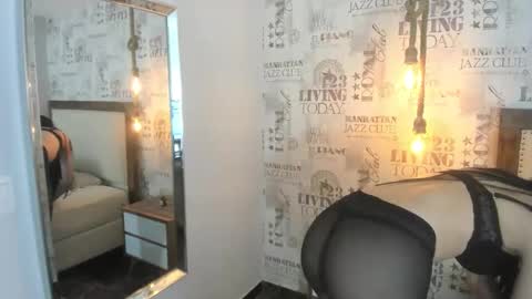 MARIE  online show from 11/27/25, 12:40