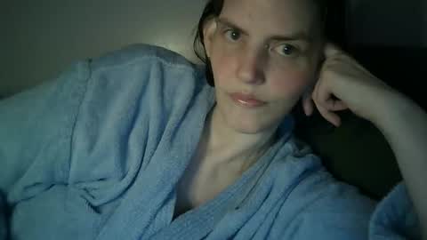 Mariejojo online show from 10/21/25, 12:11