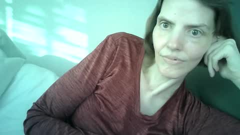 Snapshot of mariejojo chatting on 03/19/26, 01:48 Mariejojo online show from 03/19/26, 01:48