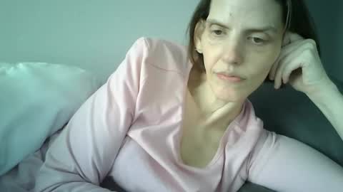 Snapshot of mariejojo chatting on 04/08/26, 05:02 Mariejojo online show from 04/08/26, 05:02