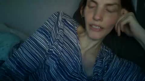 Snapshot of mariejojo chatting on 04/13/26, 11:43 Mariejojo online show from 04/13/26, 11:43