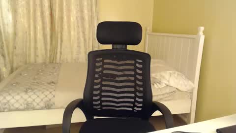 Snapshot of mariejuana_bliss chatting on 11/26/25, 11:22 mariejuana online show from 11/26/25, 11:22