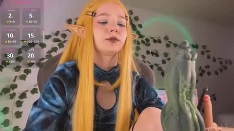 Snapshot of mariel_a_gold chatting on 11/27/25, 06:15 Mariel Gold online show from 11/27/25, 06:15