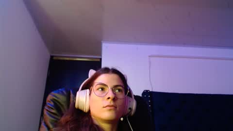 Mariie online show from 02/16/25, 05:26