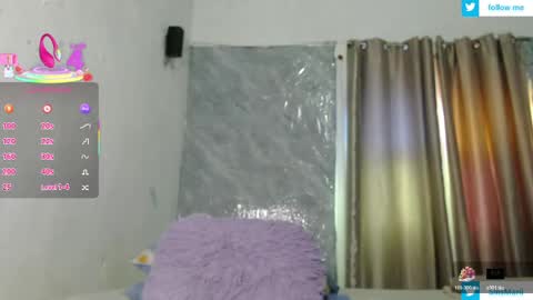 Snapshot of mariel_sins21 chatting on 05/22/26, 04:45 Mariie online show from 05/22/26, 04:45
