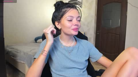 Maria  online show from 01/18/25, 05:37