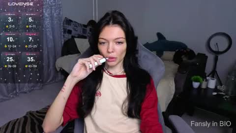 Snapshot of mariella__adams chatting on 05/30/26, 06:49 Maria online show from 05/30/26, 06:49