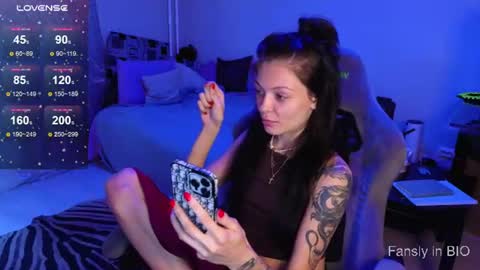 Snapshot of mariella__adams chatting on 07/07/26, 06:34 Maria online show from 07/07/26, 06:34