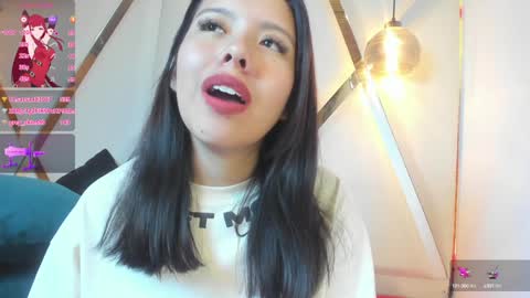 Viviana online show from 01/04/25, 10:16