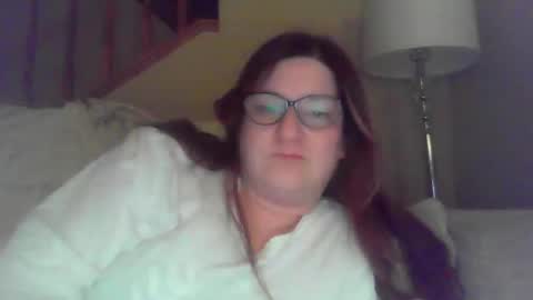 Marie online show from 12/17/25, 01:11