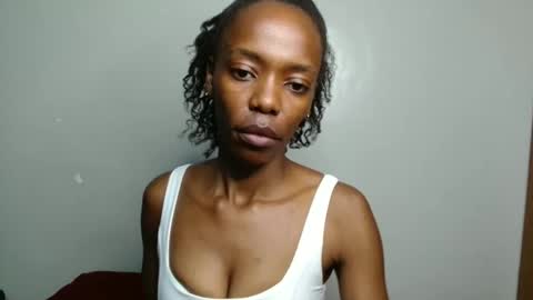Snapshot of marigold_gift chatting on 04/07/26, 01:00 gold online show from 04/07/26, 01:00