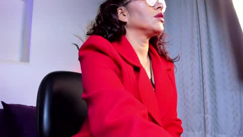Snapshot of mariia_paulaa chatting on 03/27/26, 05:13 mariia_paulaa online show from 03/27/26, 05:13