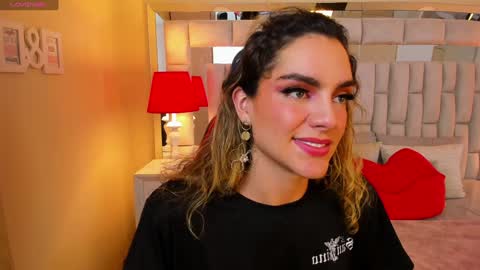 Snapshot of mariiahneedles chatting on 01/23/25, 04:41 mariiahneedles online show from 01/23/25, 04:41